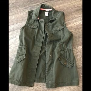Cat & Jack green vest